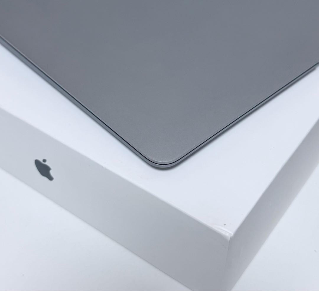 MacBook Air i5 13インチ16GB 512GB 2020