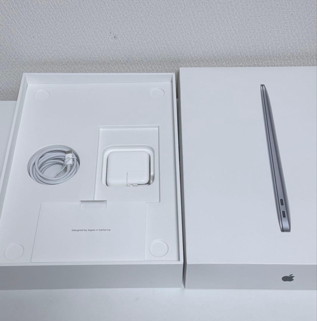 MacBook Air i5 13インチ16GB 512GB 2020