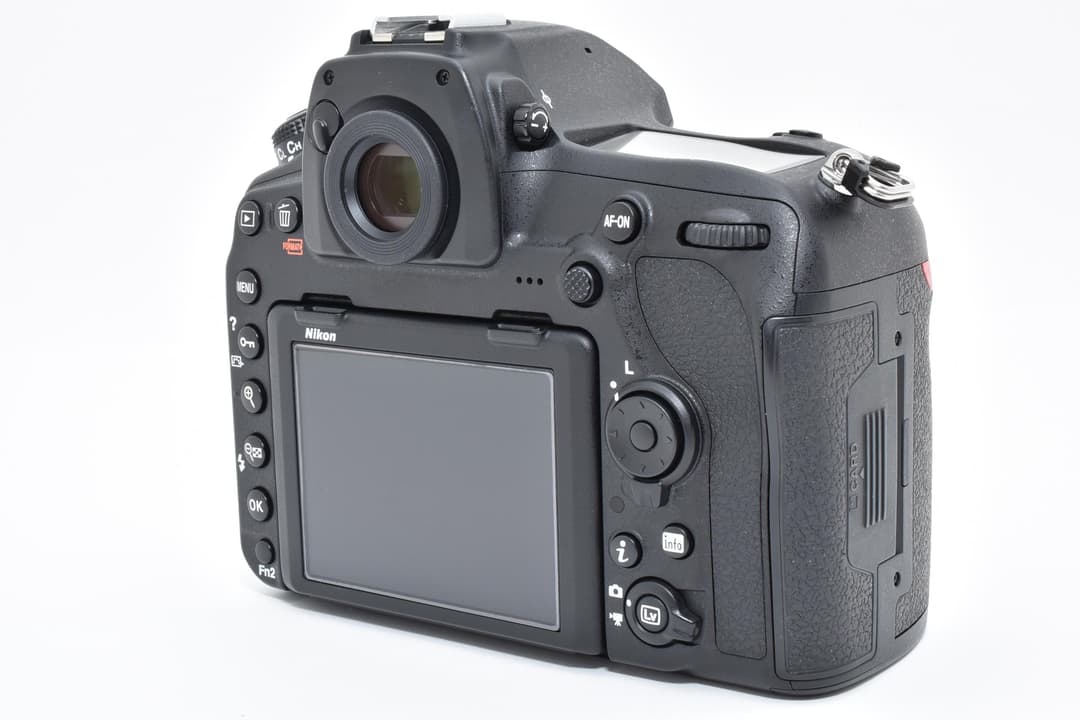 ■ほぼ新品■ ニコン D850 デジタル一眼 #D140