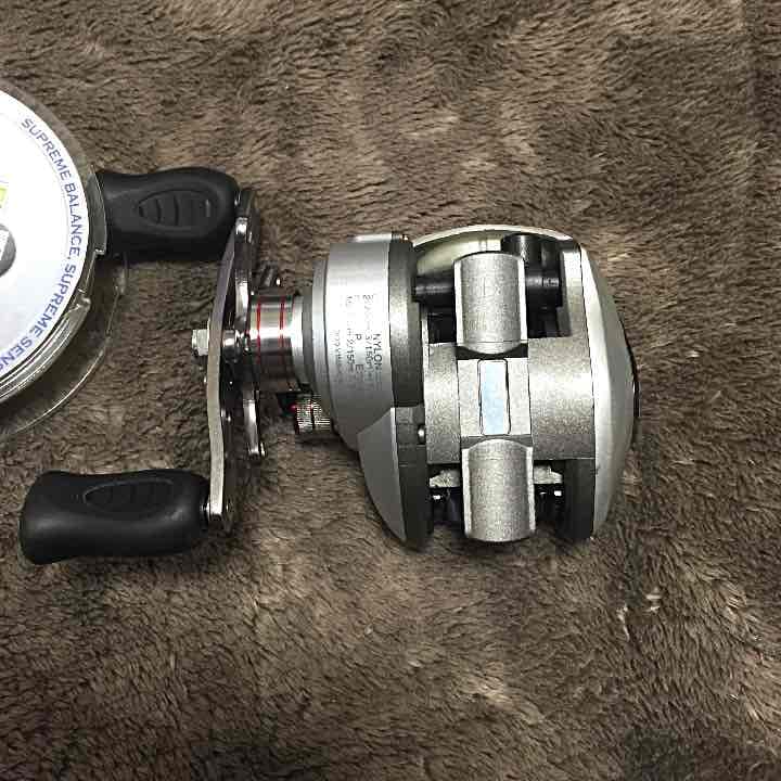 Gear Ratio 7.0:1 釣り リール 糸付き