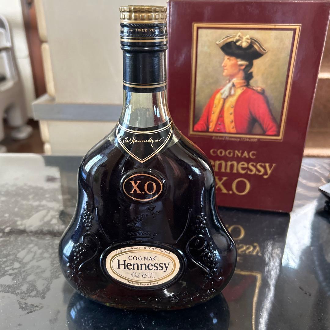 Hennessy X.O. コニャック 0.7L(多分) 箱入り