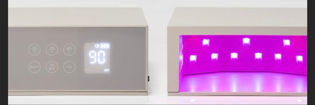 oui nails UV/LEDネイルライト 美容機能付き