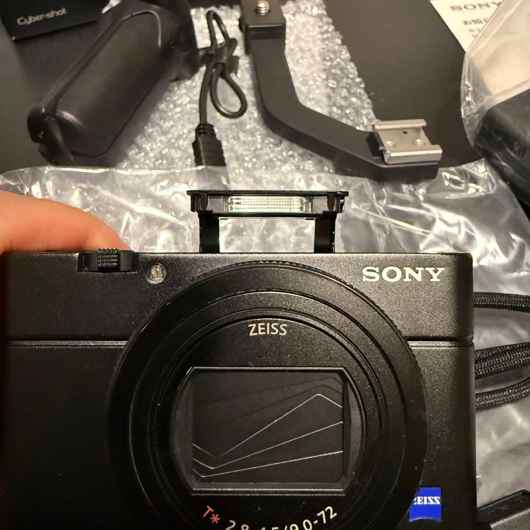 SONY Cyber-shot RX100VII DSC-RX100M7グリップ
