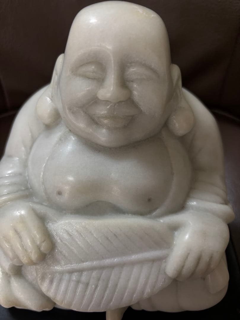 骨董　石製　布袋様　置物　高さ16cm 重さ3.3kg 緑がかった白色