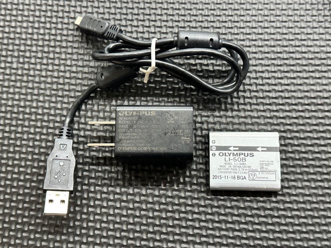 OLYMPUS オリンパス Tough TG-870 デジタルカメラ 防水