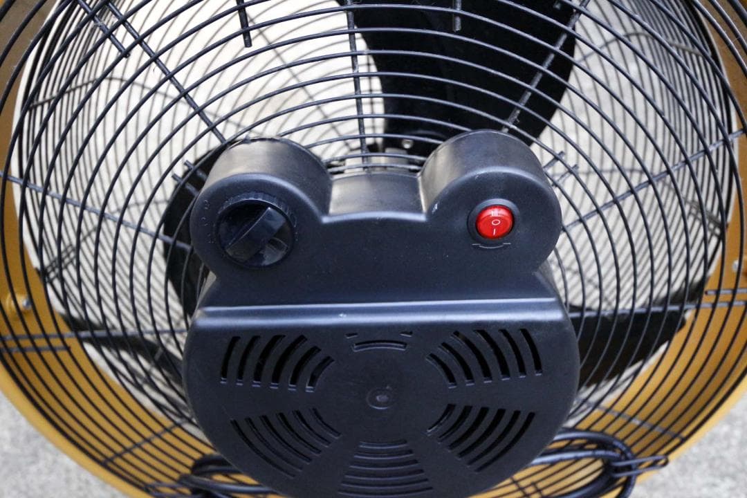 ■キャタピラー■業務用扇風機 工業扇 45cm■HV-18S180 難有り