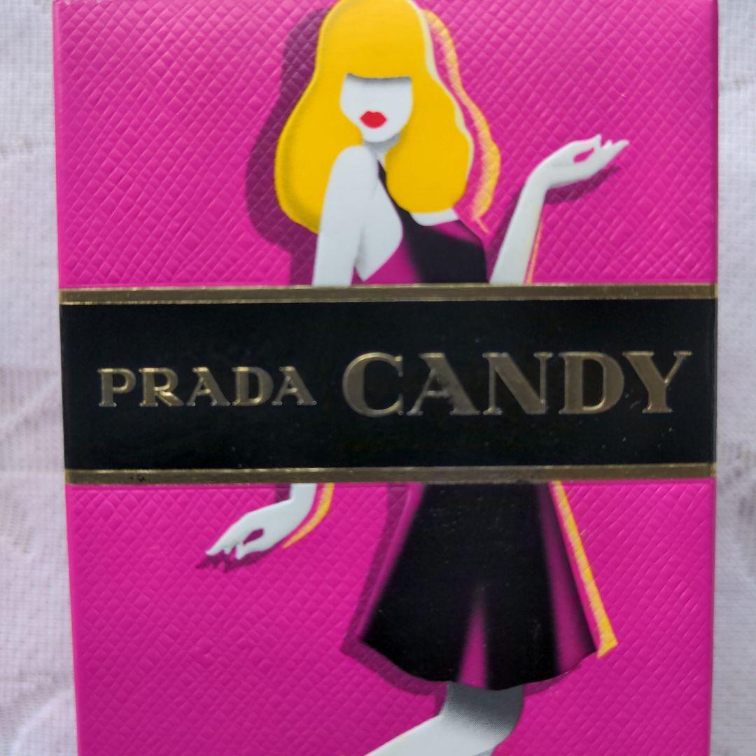 PRADA CANDY オードパルファム　30ml　新品，未開封品