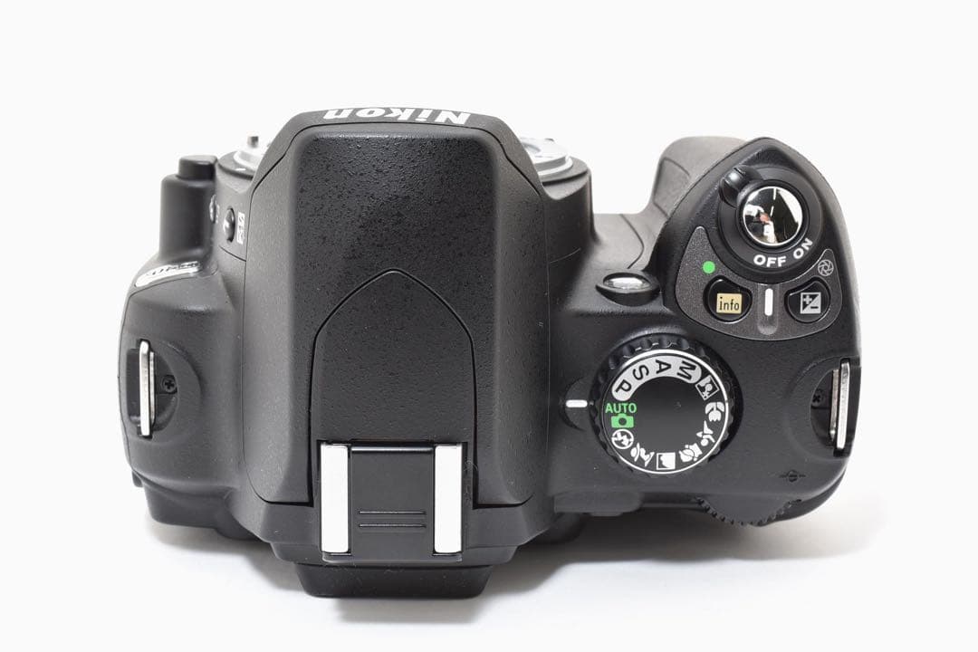 ❤️Nikon D40x❤️ダブルレンズセット　一眼レフ　ショット数新品級✨　エモ写