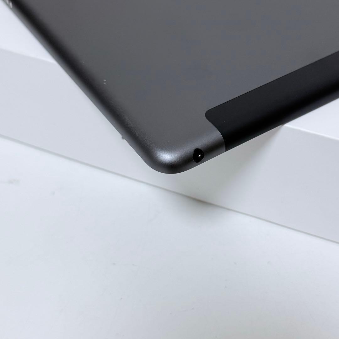 iPad 第9世代　64GB Wi-Fi+Cellularモデル　バッテリー良好