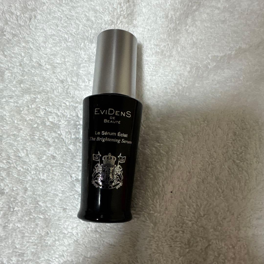 Evidens de beaute エヴィドンスドゥボーテ　美容液　コスメ