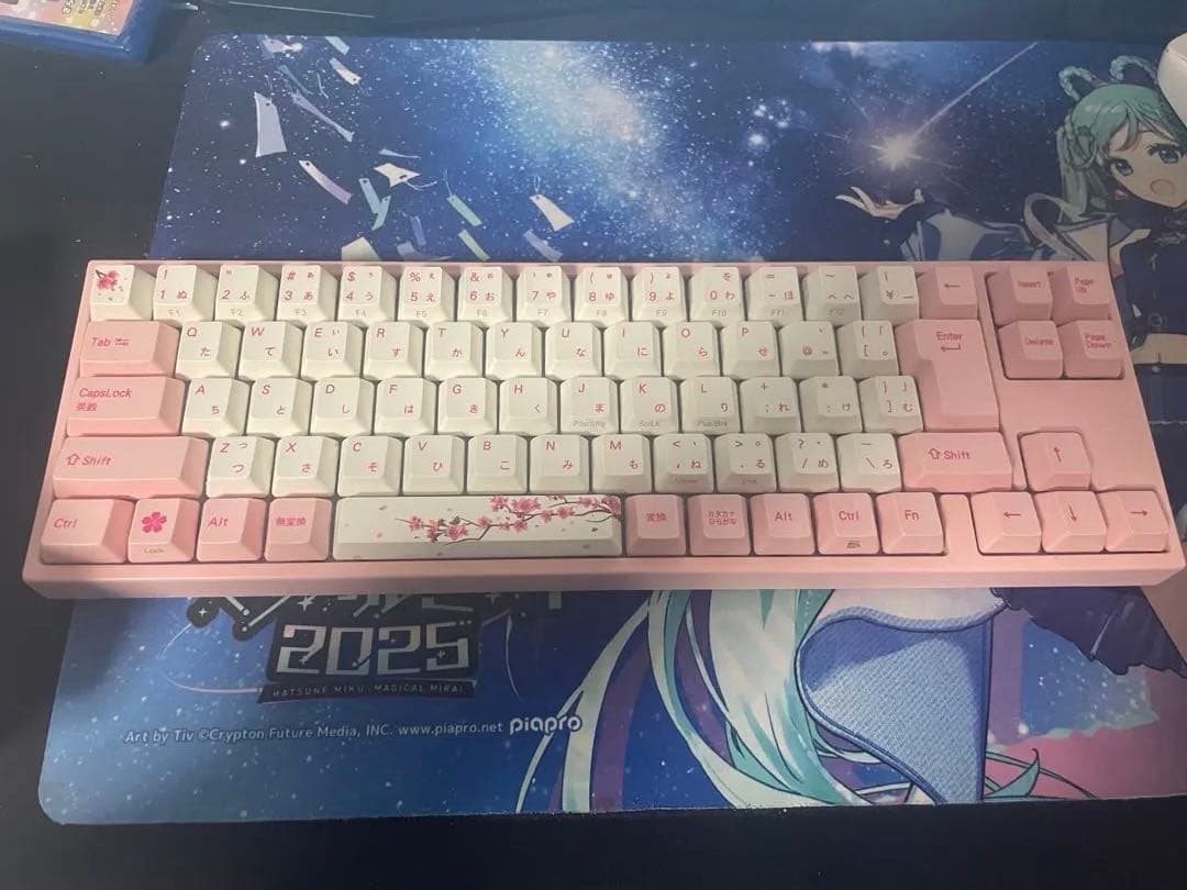 Varmilo 73 Sakura キーボード
