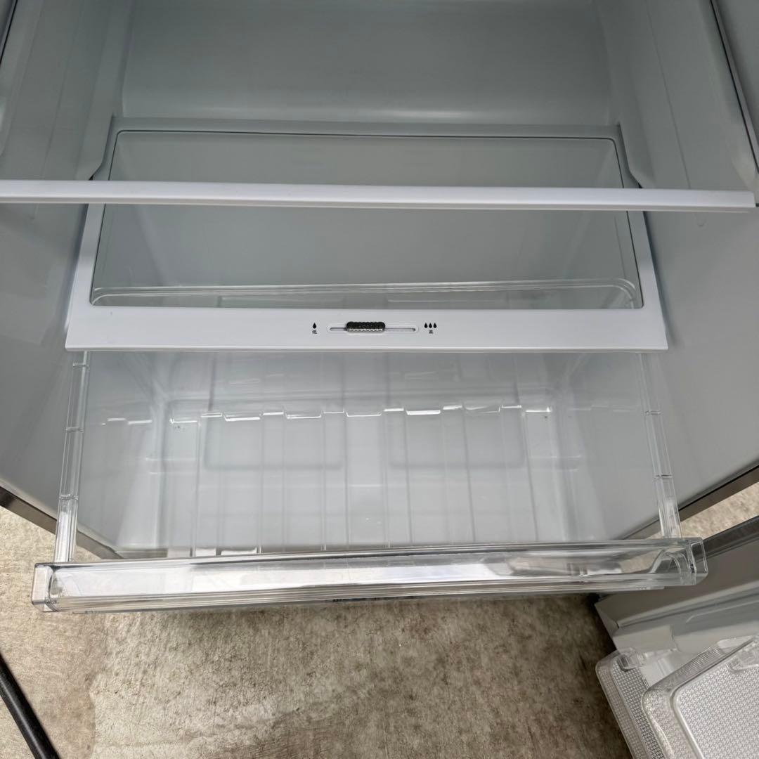 351⭐️2021年製美品★ハイセンス　冷蔵庫　大型　227L グレー　一人暮らし