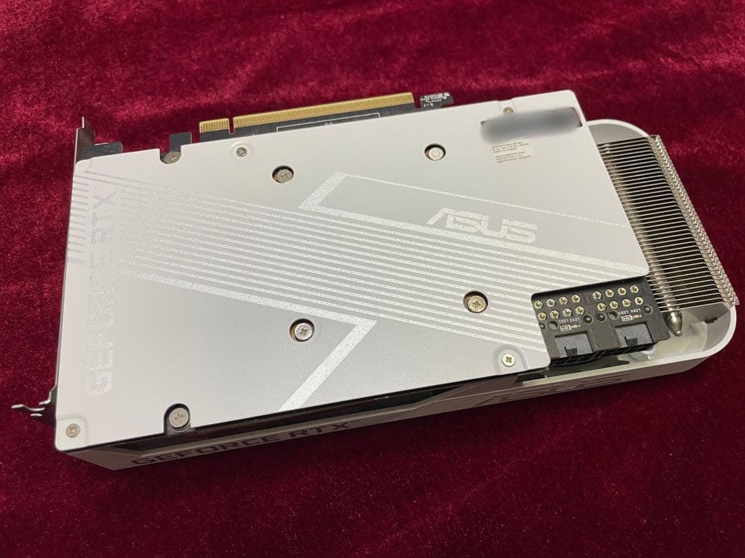 グラフィックボード・グラボ・ビデオカード ASUS GeForce RTX 3060 Ti White OC 8GB
