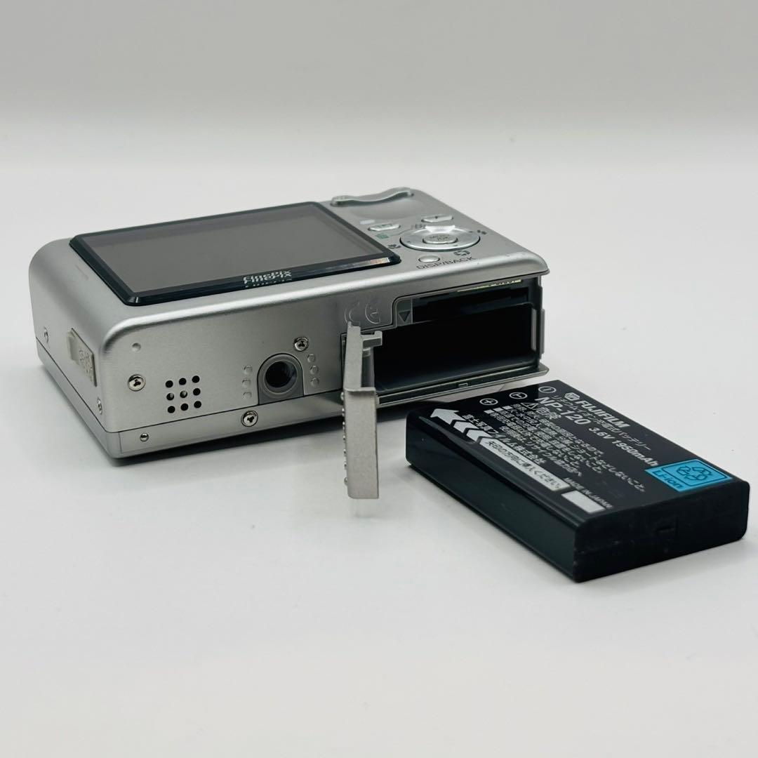 動作確認済 FUJIFILM FinePix F11 デジタルカメラ