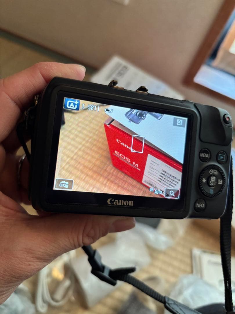 美品　Canon EOS M SPEEDLITE 90EX レンズ2つ
