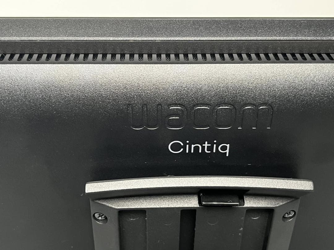 Wacom Cintiq 22 液晶ペンタブレット21.5型DTK2260K0D