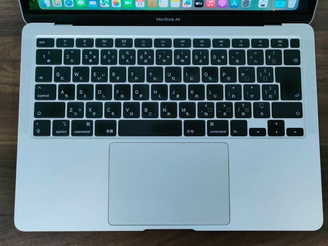 良品 MacBook Air 2020 13型 Core i5 256GB B1