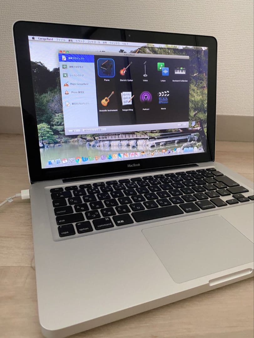MacBook 13インチ
