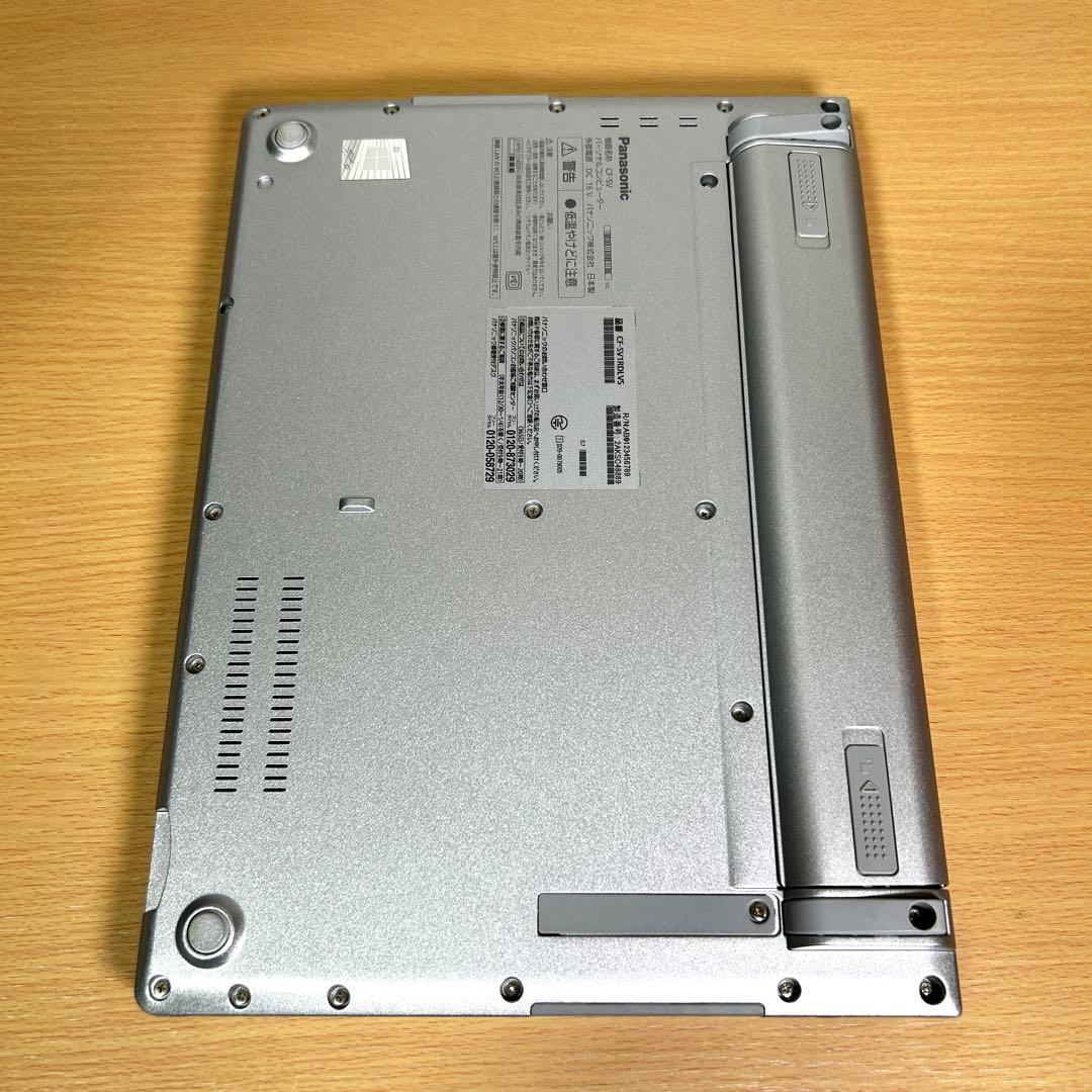 美品 Panasonic Let's note SV1 16GB Office