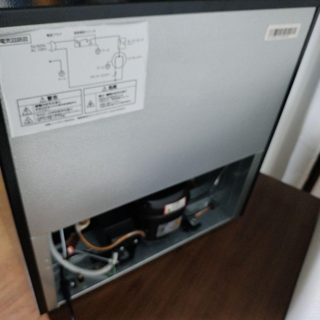 美品　アイリスオーヤマ　冷凍庫付冷蔵庫　46L　PRC-B051D-B　2024