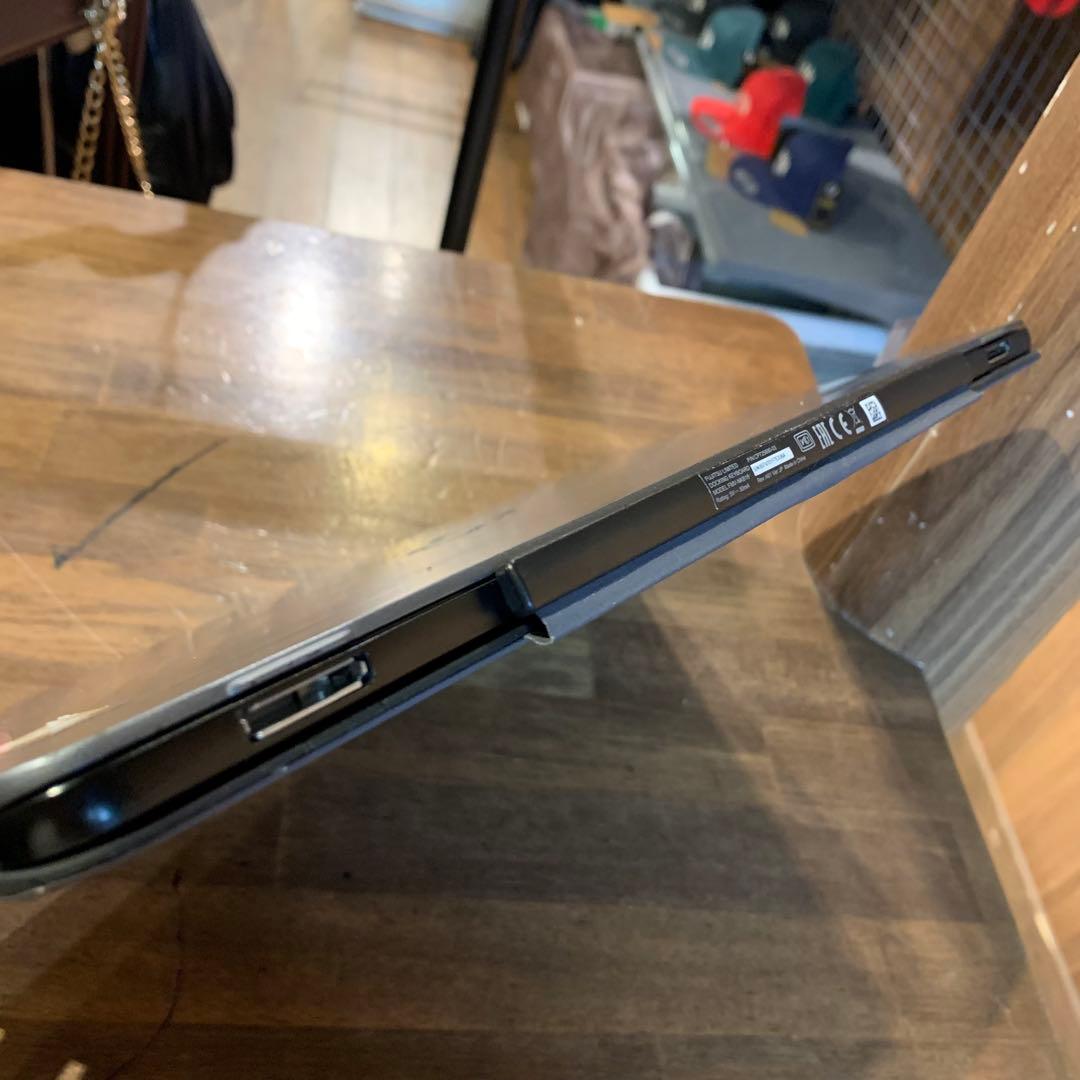 富士通　タブレットノートPC ARROWS Tab R726/P 2018年製