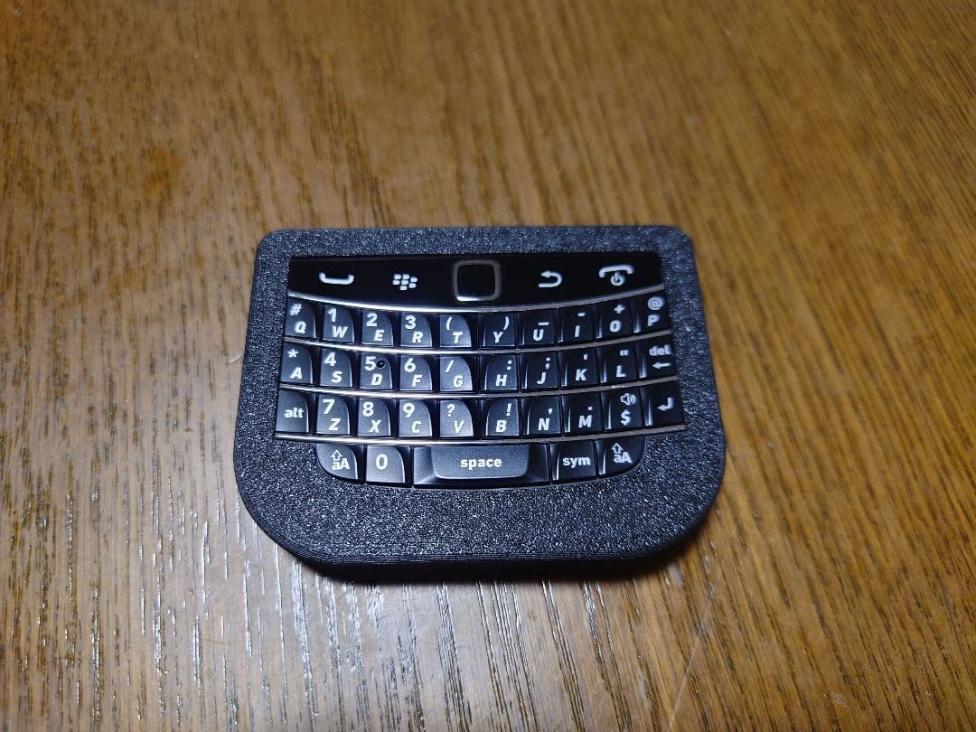 Blackberry BB9900 キーボード