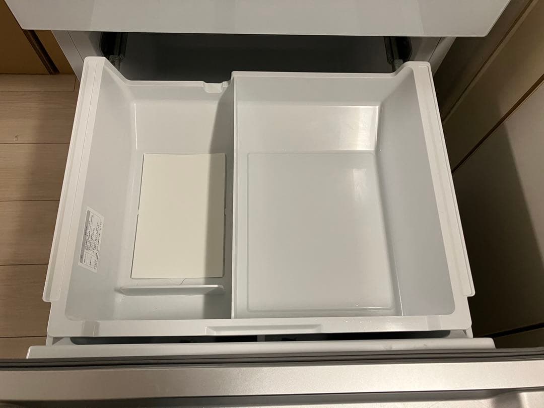 送料込み！3ドア冷凍冷蔵庫　YRZ-F36K 358L