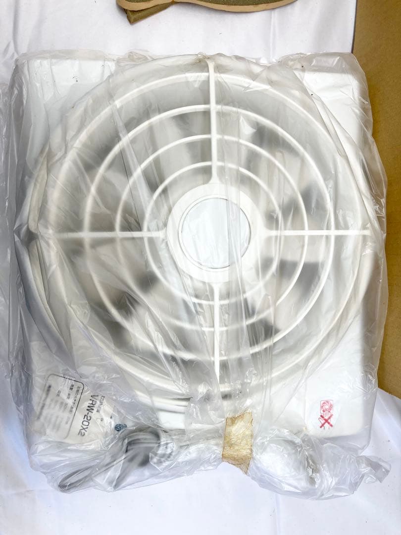 TOSHIBA 東芝換気扇 窓用 VRW-20X2 2008年製