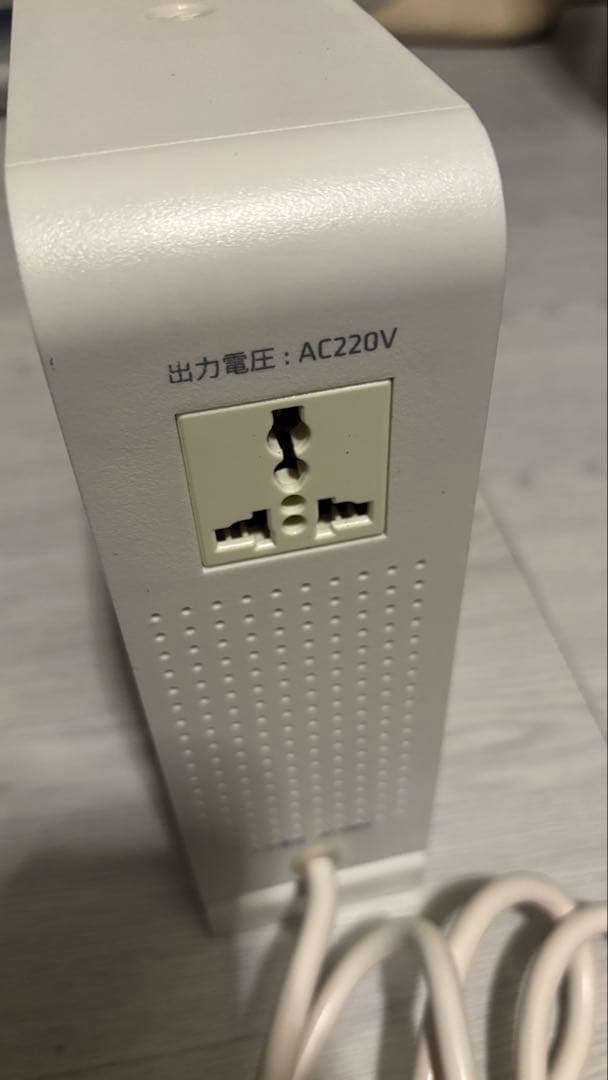 UMIVC 変圧器 3000W 昇圧器 アップトランス 100V to 220V