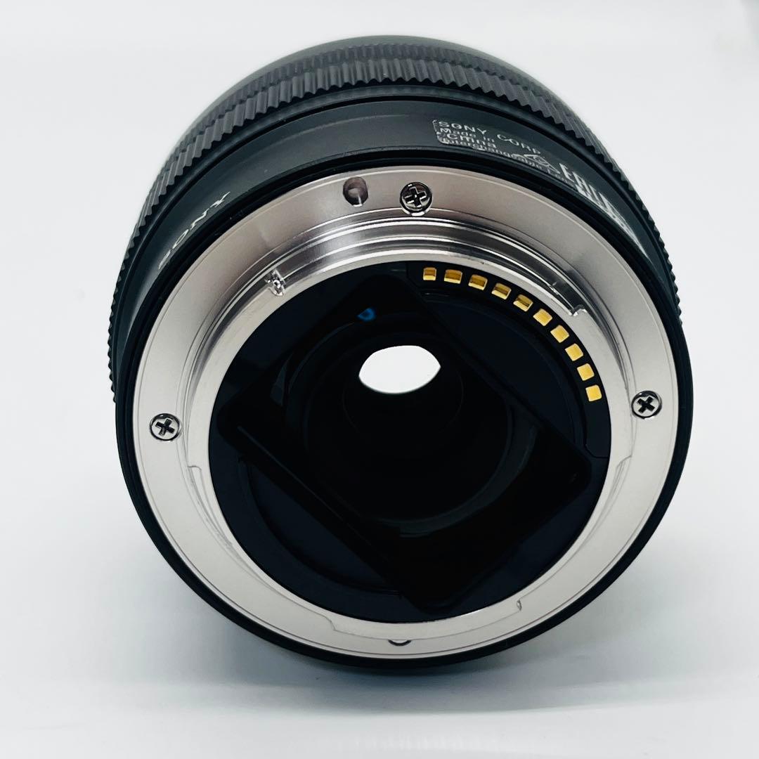 ほぼ新品　SONY フルサイズ ミラーレス一眼カメラ α7C ズームレンズキット