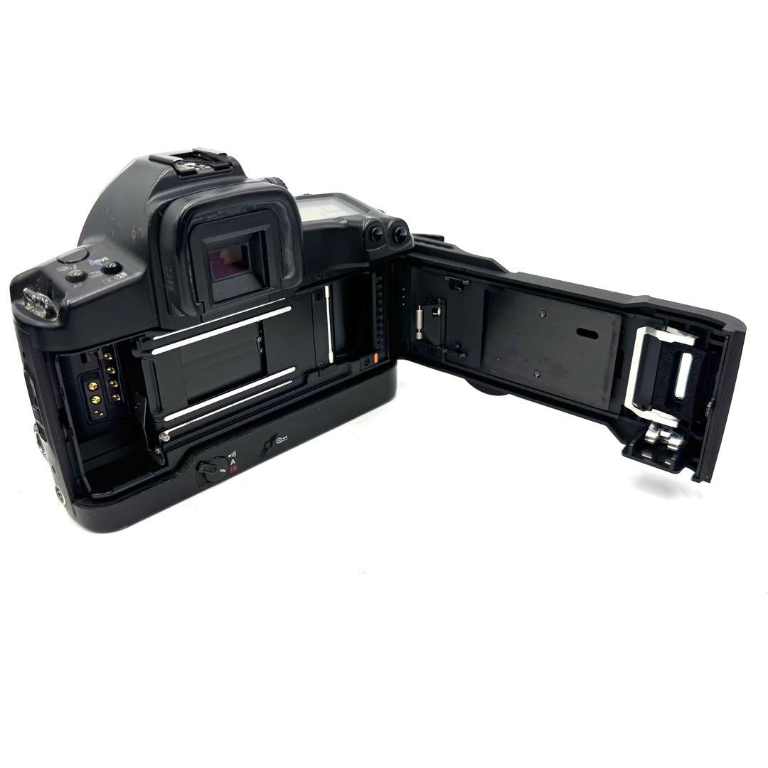 動作良好 CANON EOS 3 一眼レフ フィルムカメラ キャノン