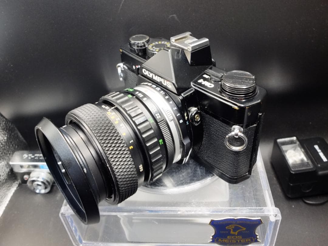 オリンパスOM1ブラック／Sズーム28~48ｍｍf4フード付【実写確認済整備品】