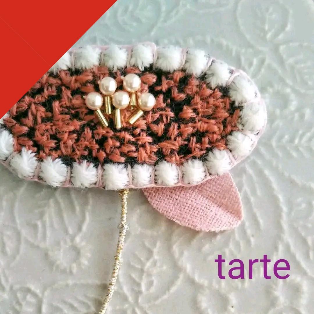 商談中 11 ハンドメイド ブローチアクセサリー ミナペルホネン生地使用