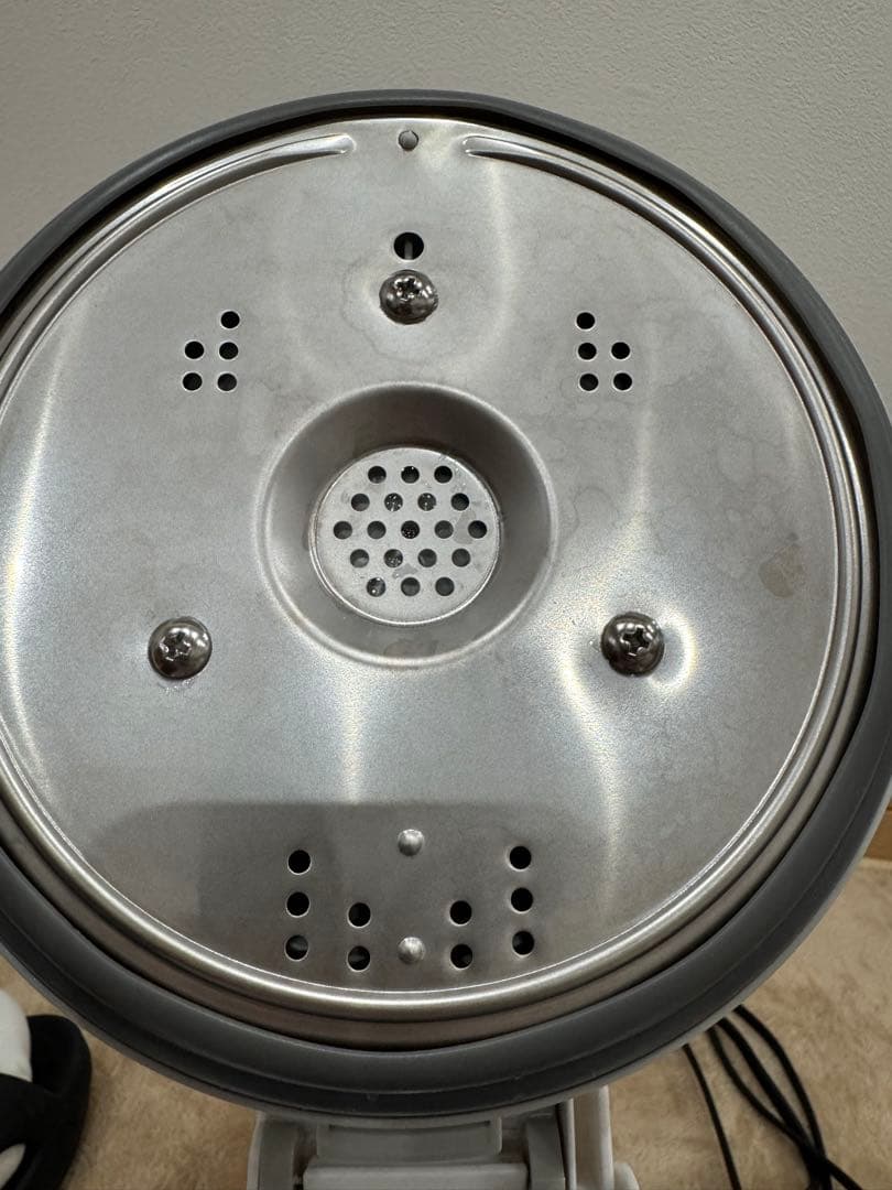 美品　象印スチーム式加湿器2025年製EE-RU35-WA
