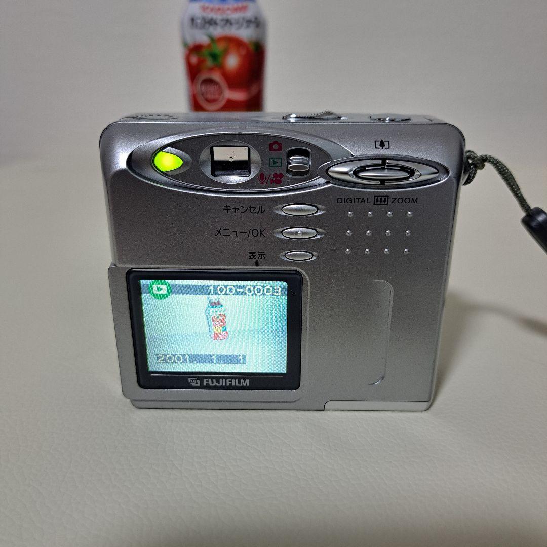 【稼働品】FUJIFILM FinePix 30i シルバー SDカード付