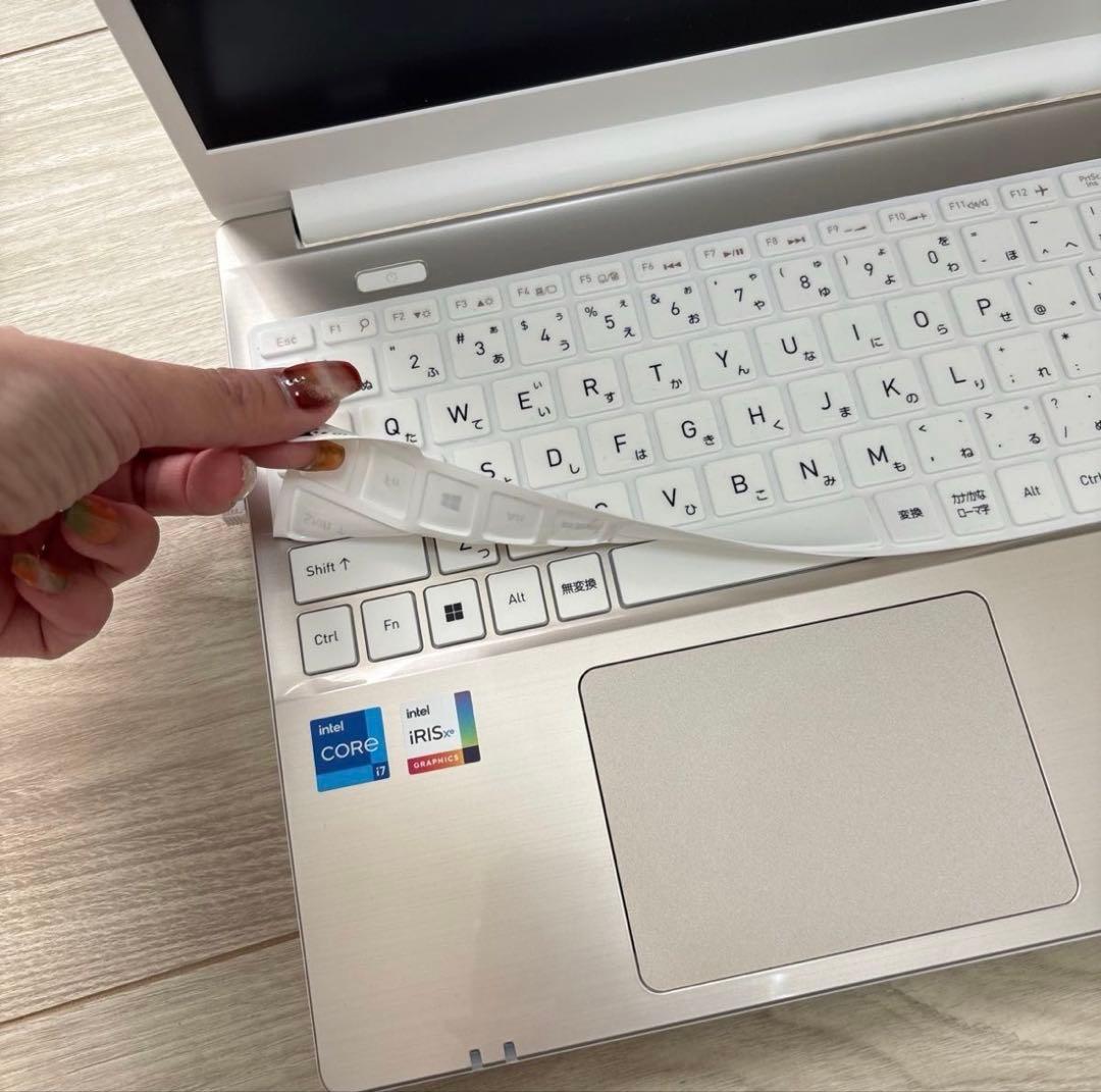 dynabook Core i7 IRIS Xe Graphicsノートパソコン
