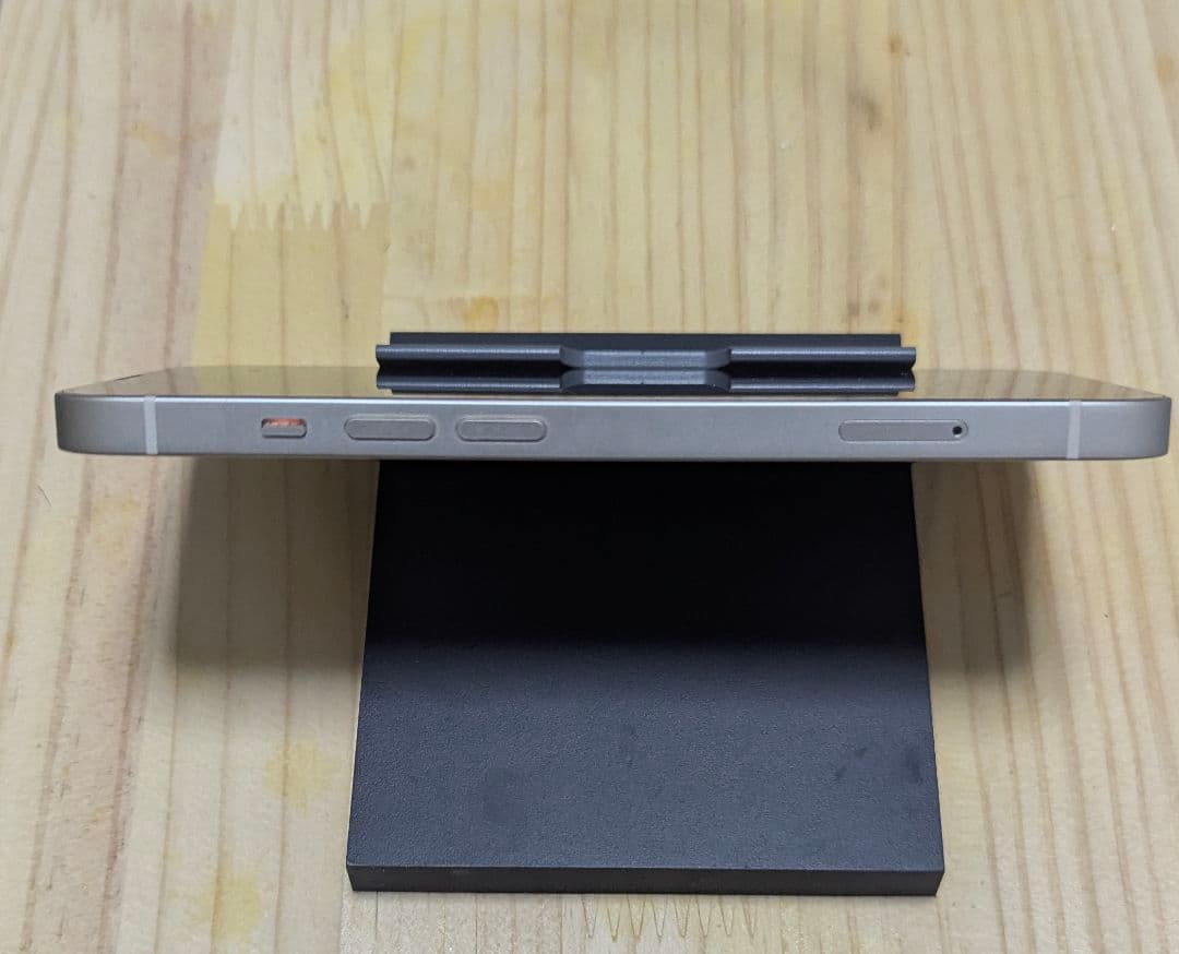 iPhone 13 スターライト 128GB SIMフリー