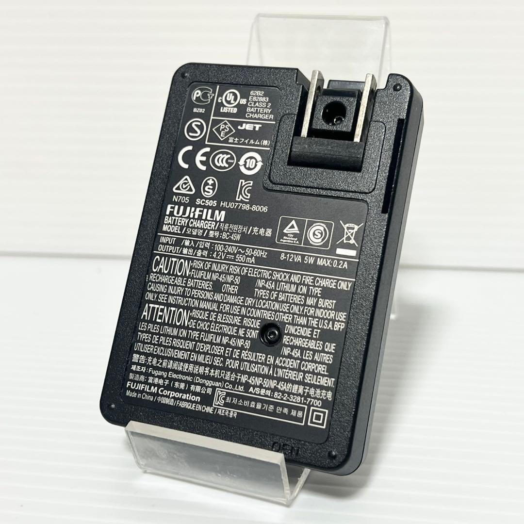 美品 富士フィルム FUJIFILM デジカメ FinePix Z700EXR