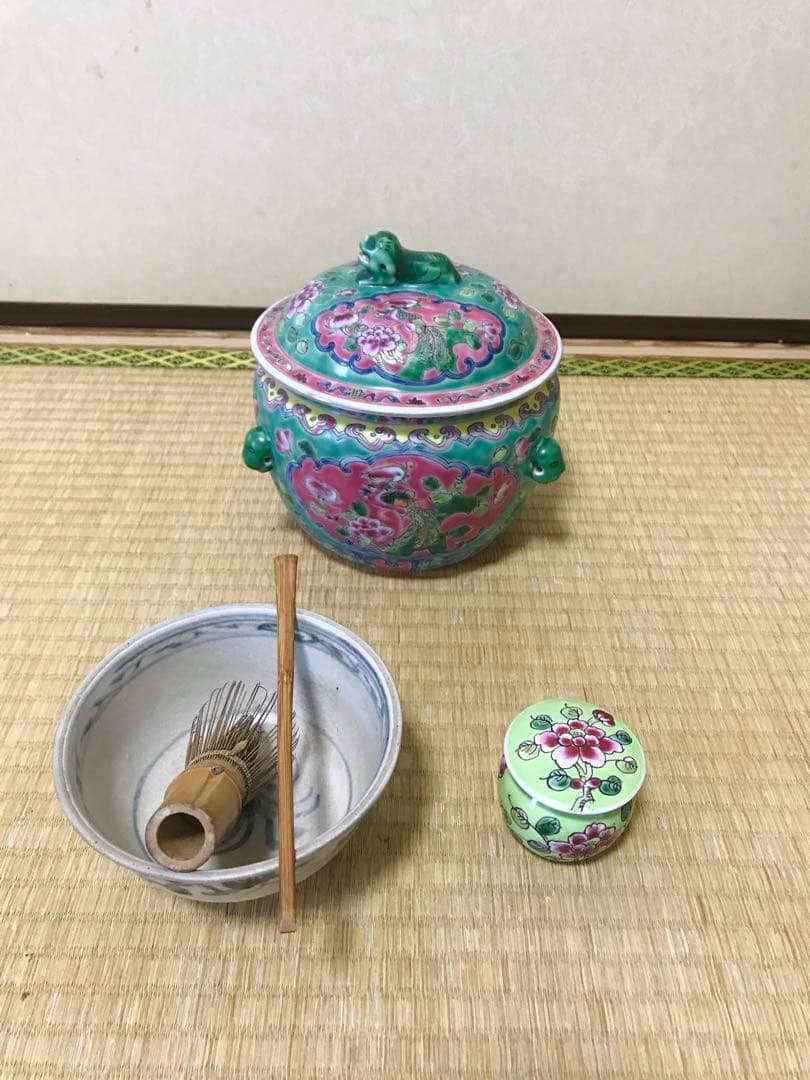 プラナカン　カムチェン　小物入れ　茶道具　水指