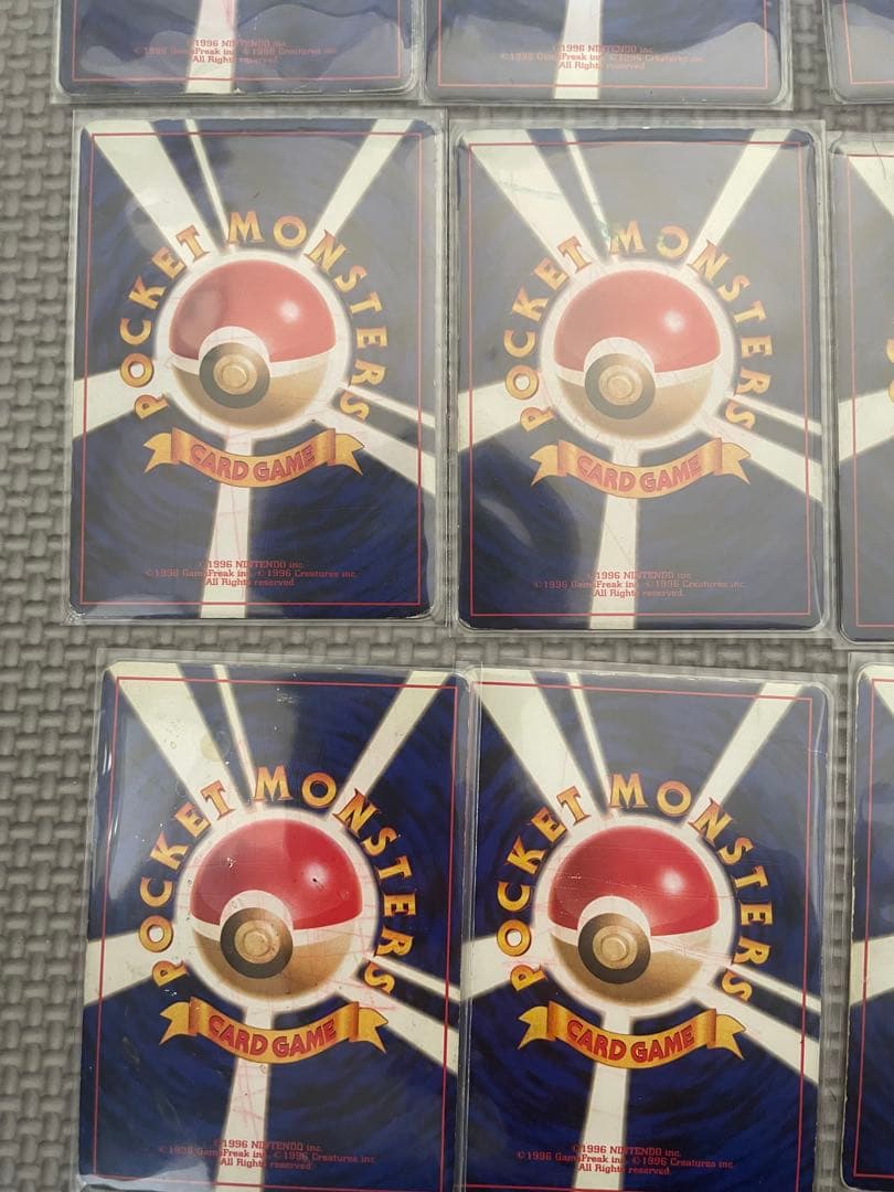 m*o様 旧裏 キラ16枚 まとめ売り ホロ ポケモンカード 人気セット