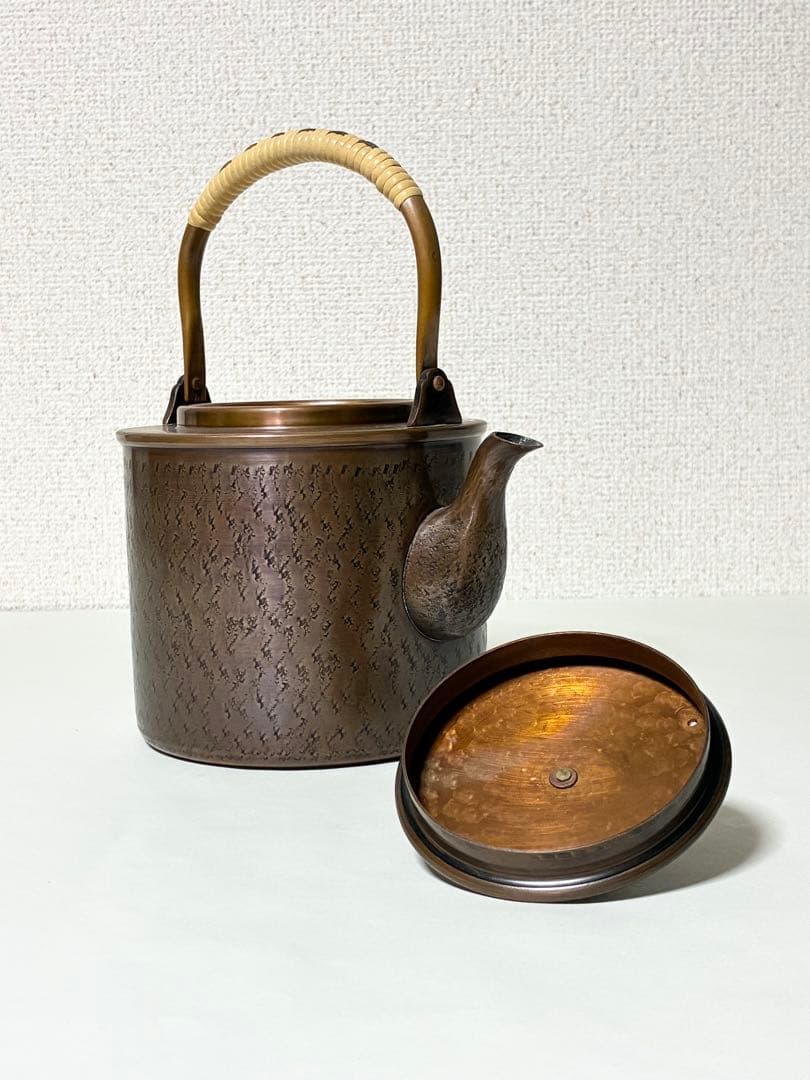四代 北越堂 本間弘　鎚起銅器 湯沸 筒型　湯沸　薬缶　共箱