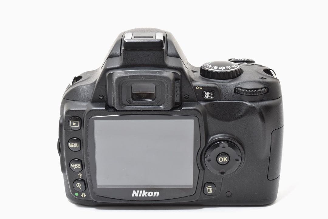 ❤️Nikon D40❤️ 一眼レフ　ダブルレンズセット　ショット数少✨ すぐ使える