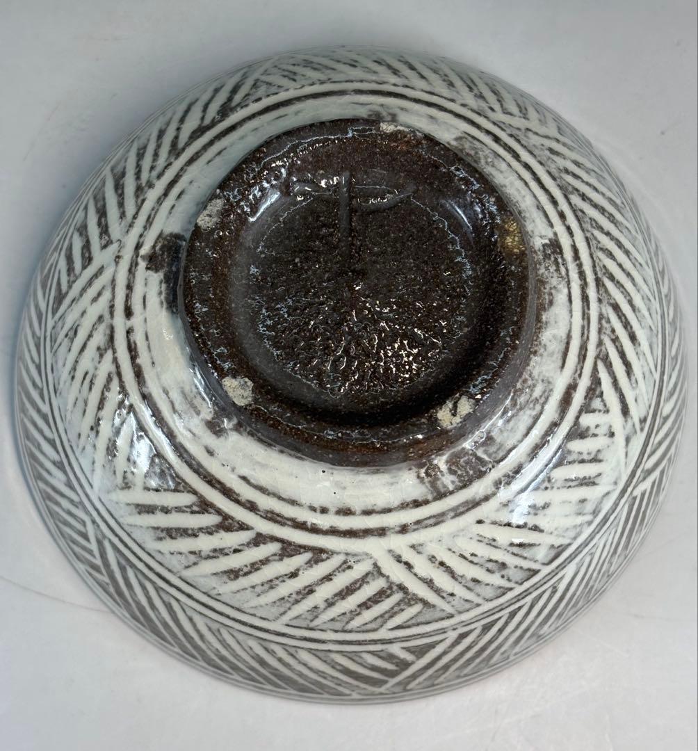 ★訳あり★茶道具　中古品　徳沢守俊造　唐津彫三島茶碗（共箱）