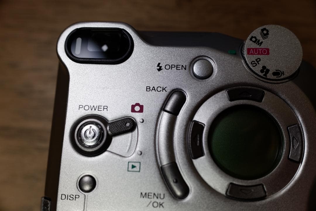 富士フイルム FUJIFILM FinePix 6800z 動作品 ほぼ新品
