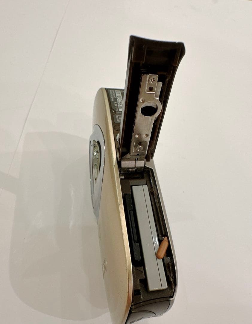 canon IXY510 IS デジカメ1台　稼働品