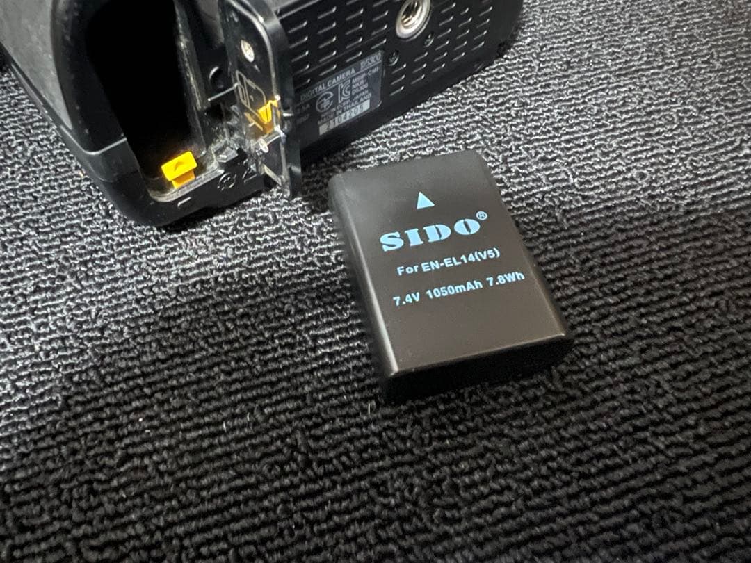 Nikon D5300 デジタル一眼レフカメラ！ジャンク品！