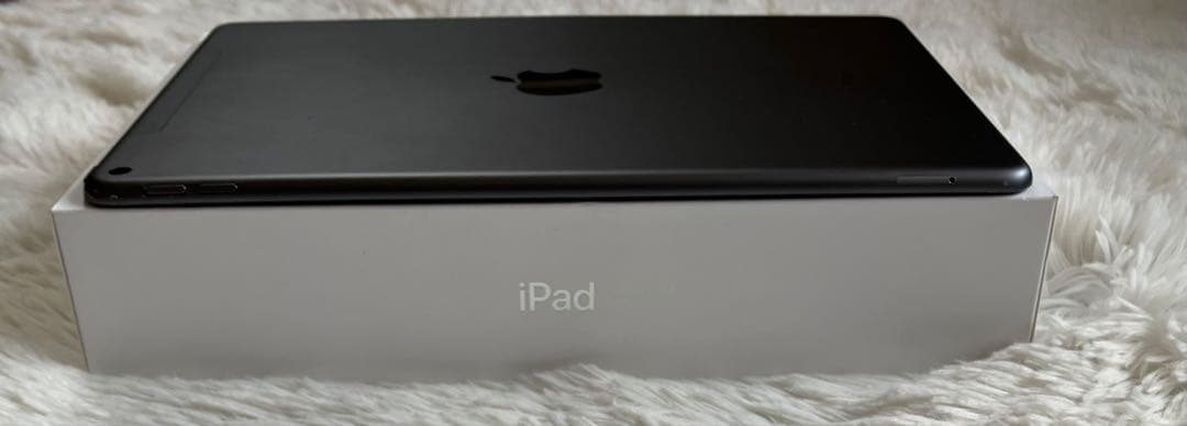 【早い者勝ち】iPad Air3 64GB SIMフリー 【すぐ発送】