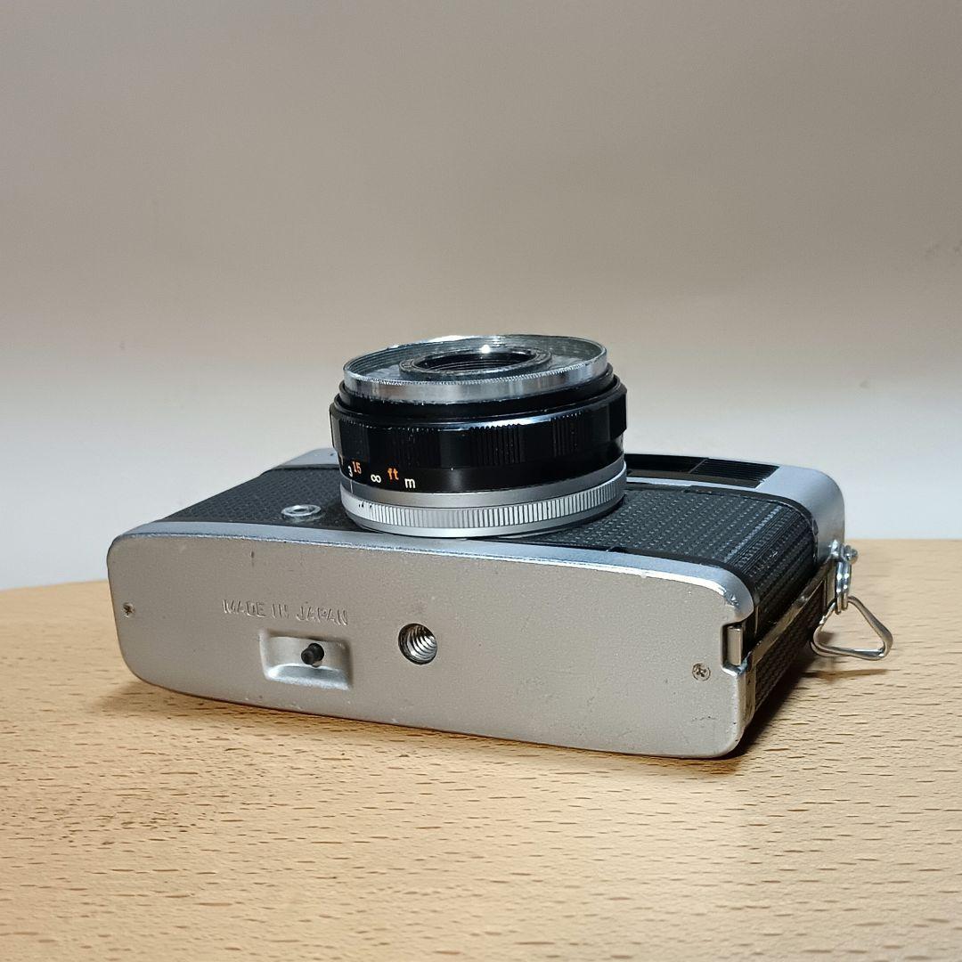 フィルムカメラ【整備、完動品】オリンパストリップ35