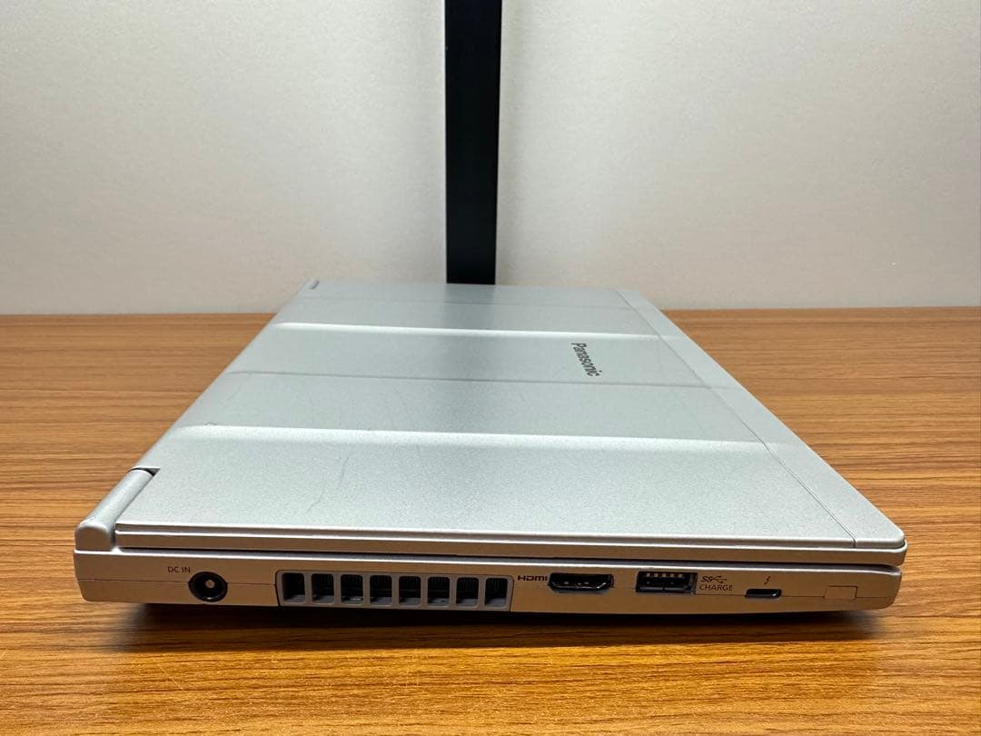 Windowsノート本体 Panasonic CF-SV1 I7-1185G7 16GB 512 LTE