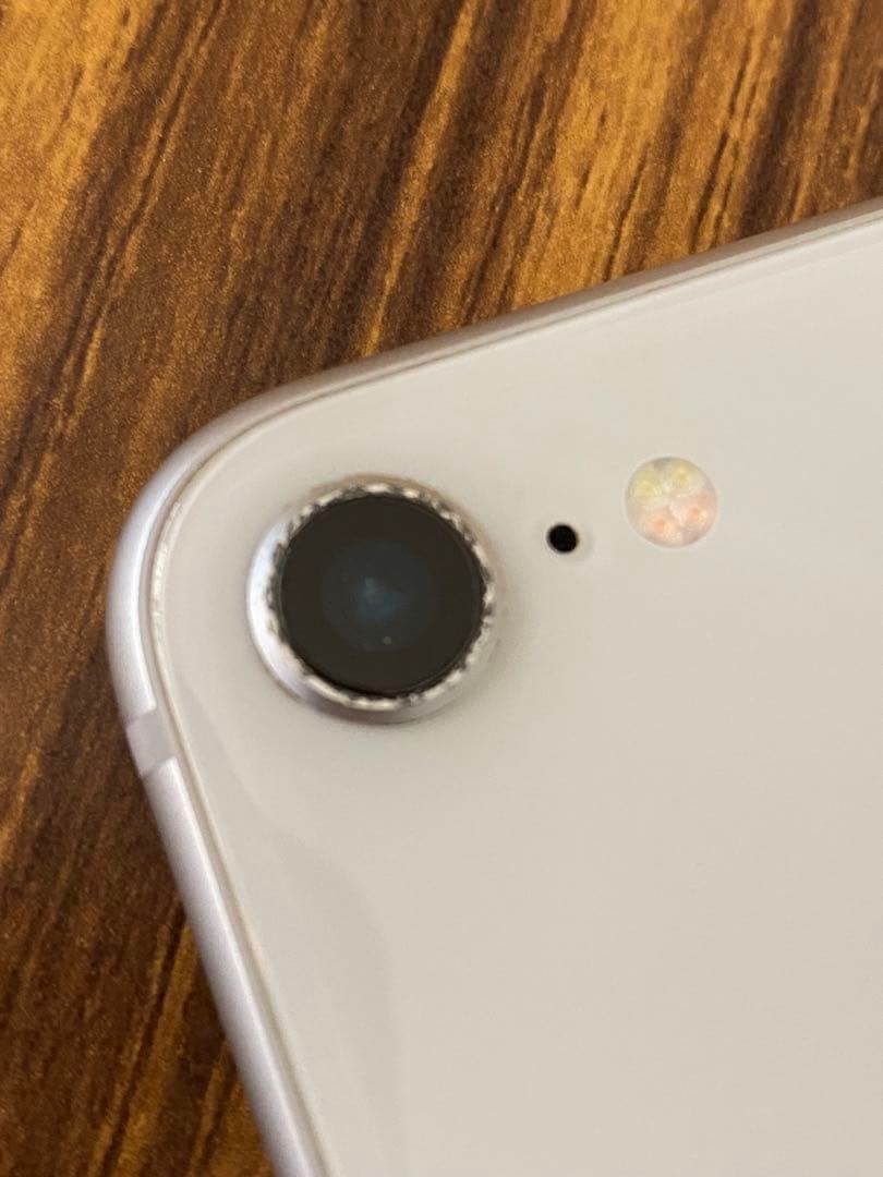 iPhone 8 シルバー 64GB SIMフリー